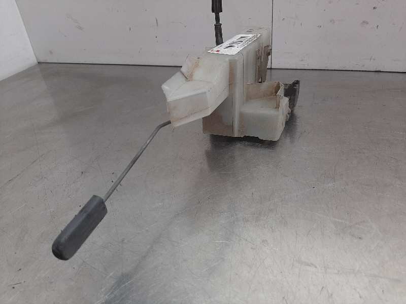 Recambio de cerradura puerta delantera derecha para renault clio ii fase i (b/cbo) 1.9 d referencia OEM IAM 7701045305  