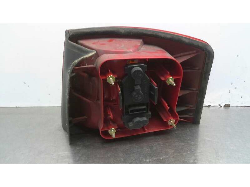 Recambio de piloto trasero derecho para audi allroad quattro (4b5) 2.5 tdi (132kw) referencia OEM IAM 4B9945096DFKZ  