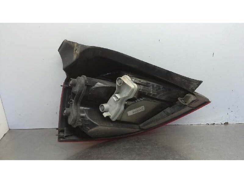 Recambio de piloto trasero derecho para renault megane ii classic berlina 1.9 dci diesel referencia OEM IAM   