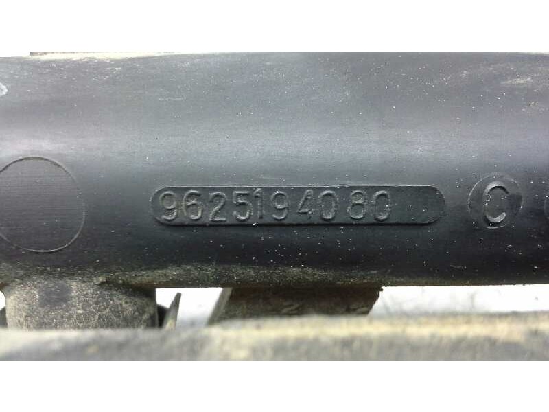 Recambio de rampa inyectora para peugeot 306 break style referencia OEM IAM   