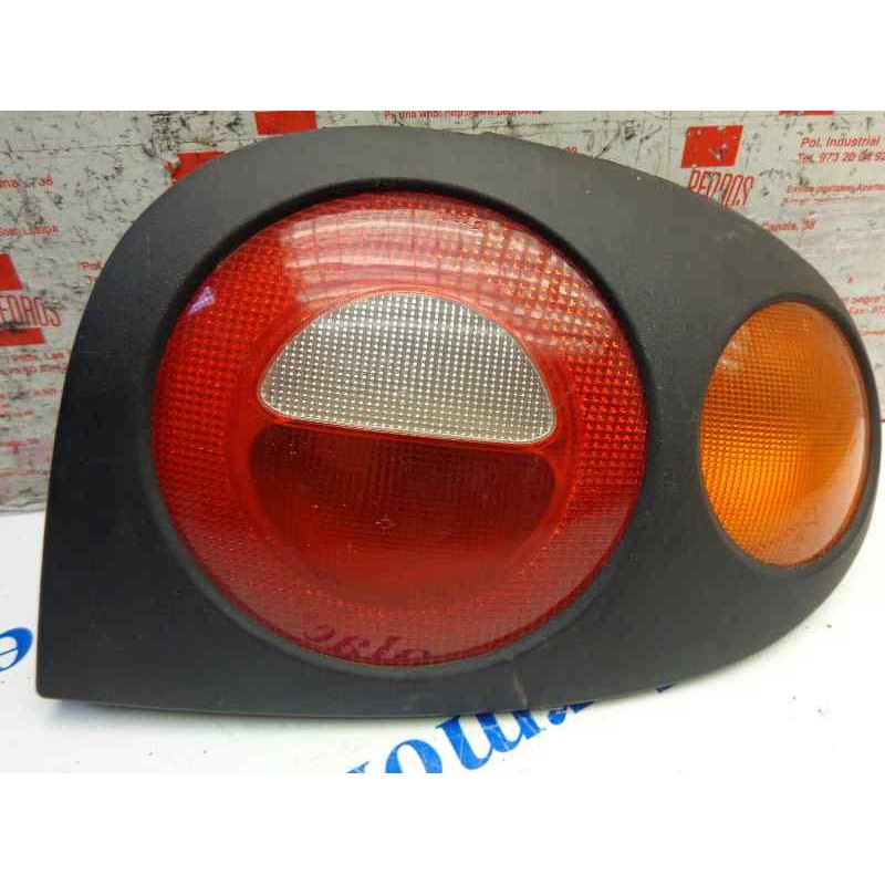 Recambio de piloto trasero derecho para renault megane i coach/coupe (da0) 1.6 e (daof) referencia OEM IAM 7701040606  