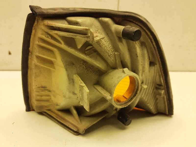 Recambio de piloto delantero derecho para bmw serie 3 berlina (e36) 325td referencia OEM IAM 63138353278  