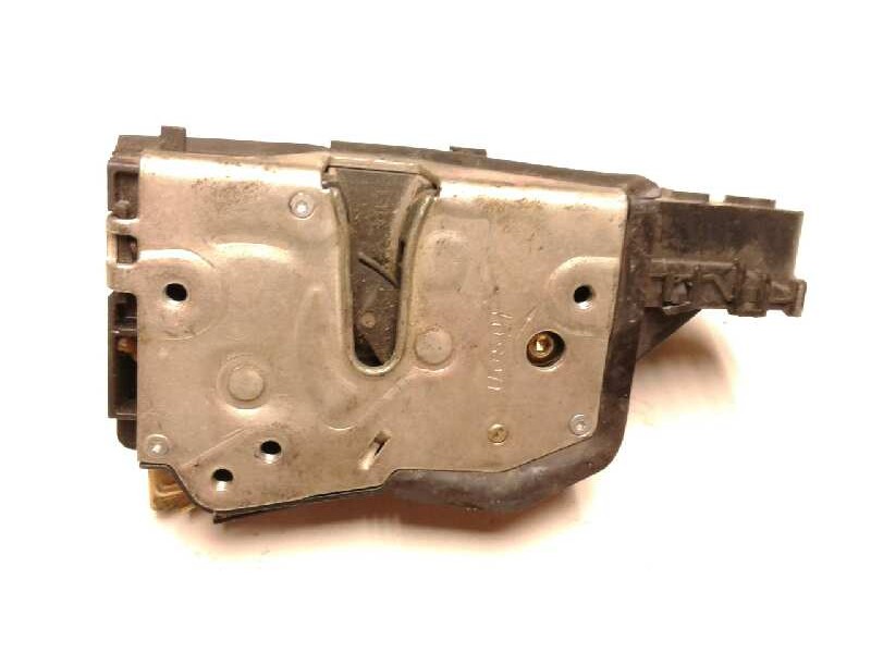 Recambio de cerradura puerta trasera derecha para bmw serie 3 berlina (e46) 320d referencia OEM IAM   