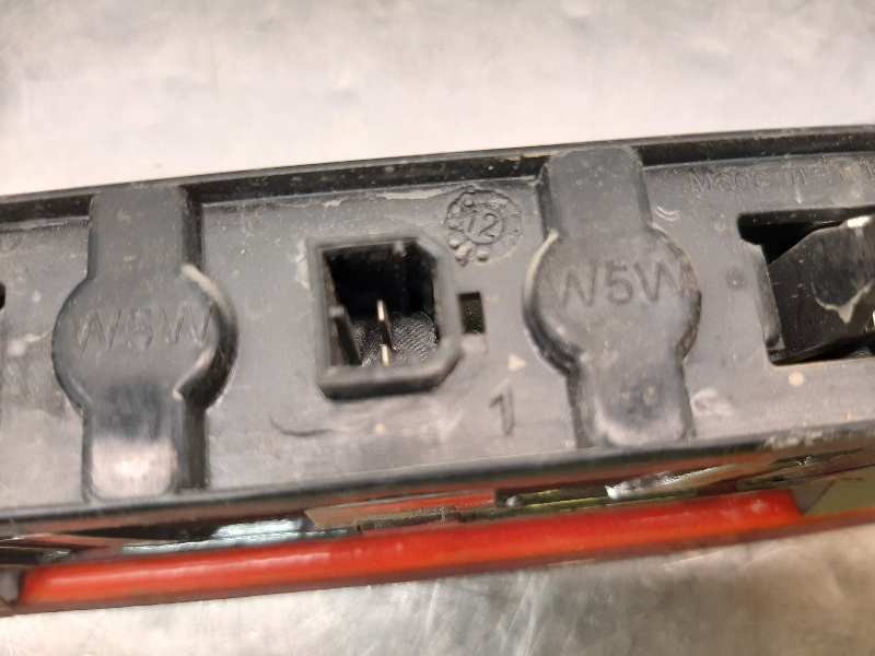 Recambio de luz central de freno para citroen nemo attraction referencia OEM IAM   