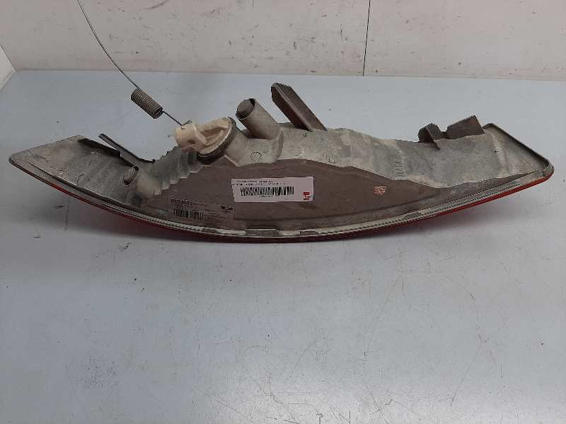 Recambio de piloto delantero izquierdo para renault trafic combi (ab 4.01) referencia OEM IAM   