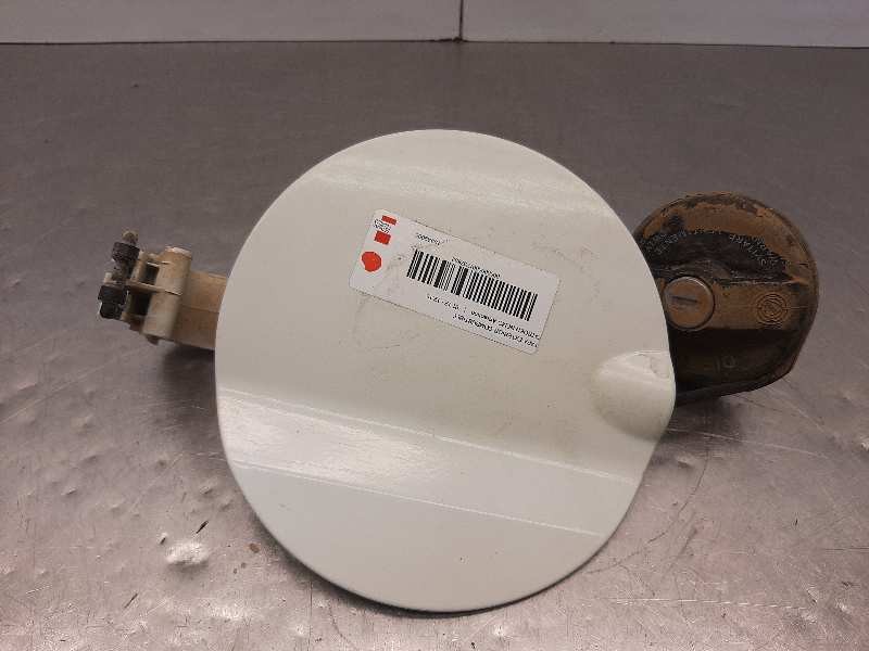 Recambio de tapa exterior combustible para citroen nemo attraction referencia OEM IAM 1353354080  