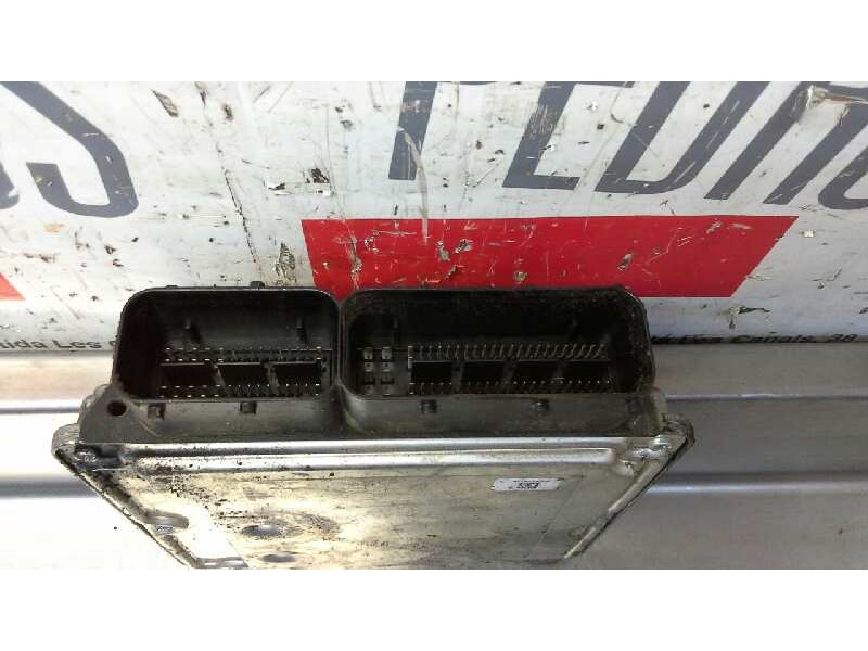 Recambio de centralita motor uce para seat leon (5f1) style referencia OEM IAM 04L906021M 329 