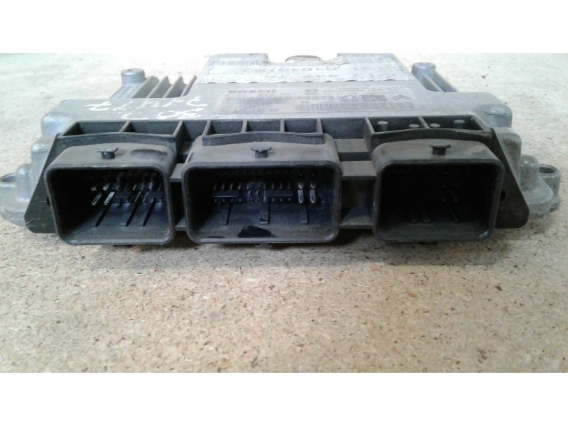 Recambio de centralita motor uce para peugeot 207 1.6 16v hdi fap referencia OEM IAM 0281013331  