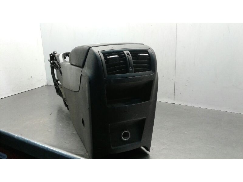 Recambio de consola central para opel insignia berlina 2.0 16v cdti referencia OEM IAM 13242034  