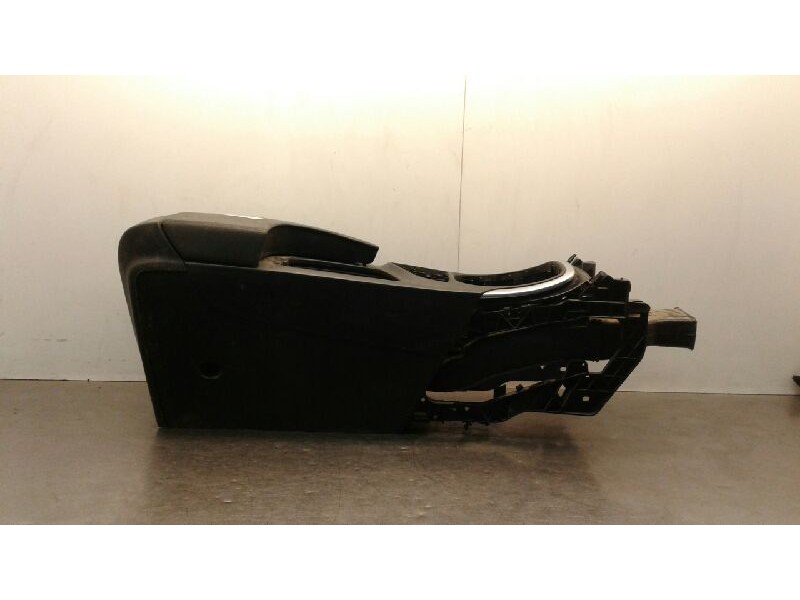 Recambio de consola central para opel insignia berlina 2.0 16v cdti referencia OEM IAM 13242034  