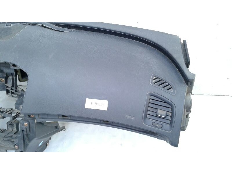 Recambio de salpicadero para opel insignia berlina 2.0 16v cdti referencia OEM IAM   