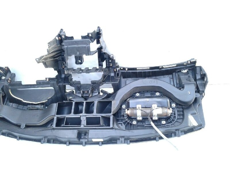 Recambio de salpicadero para opel insignia berlina 2.0 16v cdti referencia OEM IAM   