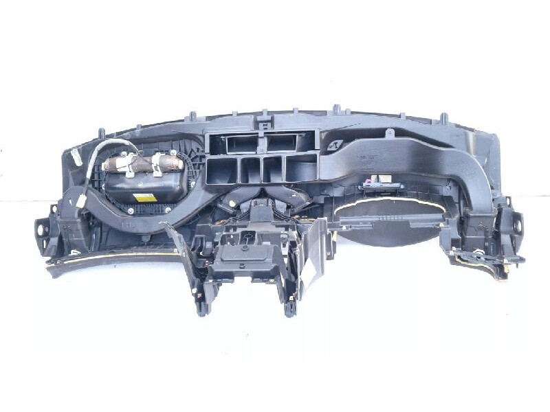 Recambio de salpicadero para opel insignia berlina 2.0 16v cdti referencia OEM IAM   