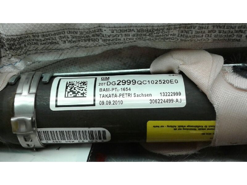 Recambio de airbag lateral delantero derecho para opel insignia berlina 2.0 16v cdti referencia OEM IAM 306345620AD  