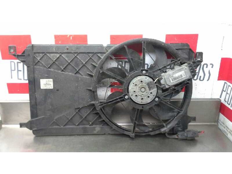 Recambio de electroventilador para ford focus berlina (cap) ambiente (d) referencia OEM IAM 0130307072  