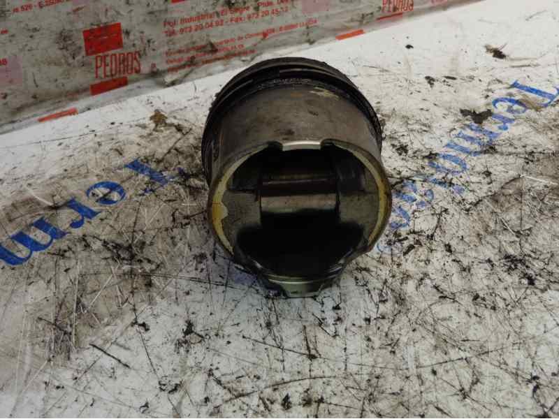 Recambio de piston para renault scenic ii 1.9 dci diesel referencia OEM IAM   