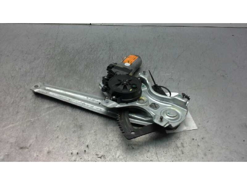 Recambio de elevalunas trasero derecho para hyundai i10 basis referencia OEM IAM   