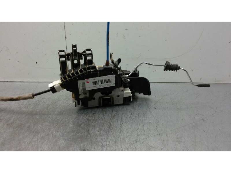 Recambio de cerradura puerta delantera derecha para mercedes clase a (w176) a 180 cdi blueefficiency (176.000) referencia OEM IA