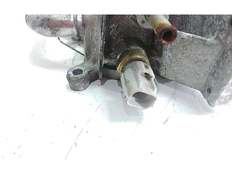 Recambio de caja termostato para ford mondeo berlina (ge) ghia (06.2003) (d) referencia OEM IAM 2S7C8K556AI  