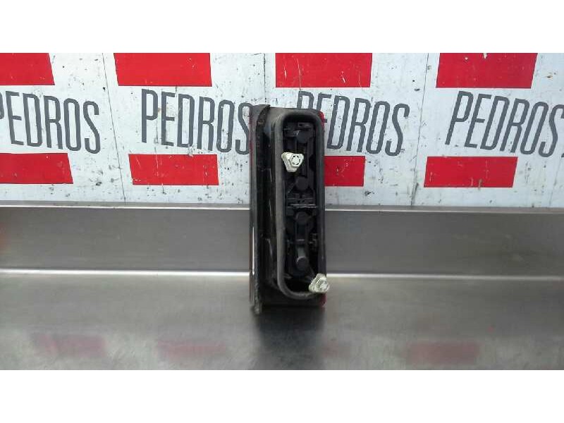 Recambio de piloto trasero izquierdo para opel combo (corsa c) 1.7 16v cdti referencia OEM IAM   