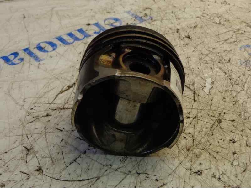 Recambio de piston para renault clio ii fase ii (b/cb0) 1.5 dci diesel referencia OEM IAM   