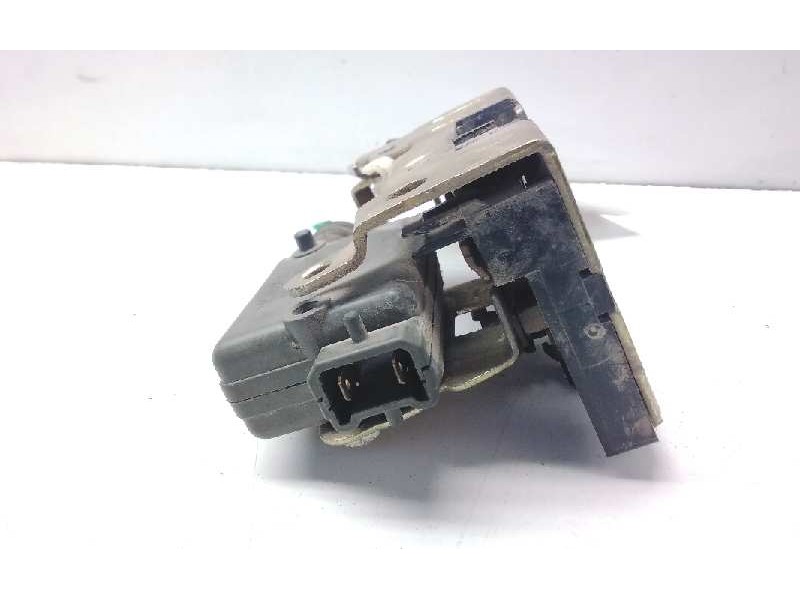 Recambio de cerradura puerta delantera derecha para nissan interstar (x70) caja cerrada, l 1h1, batalla corta 3,3t referencia OE