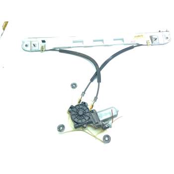ELEVALUNAS DELANTERO IZQUIERDO 807210008R 