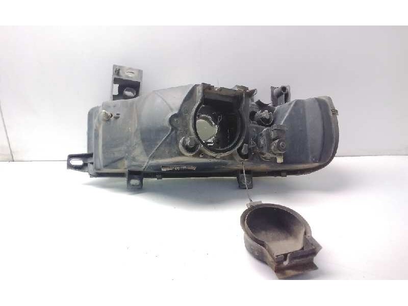 Recambio de faro izquierdo para nissan interstar (x70) caja cerrada, l 1h1, batalla corta 3,3t referencia OEM IAM 7700352103F  