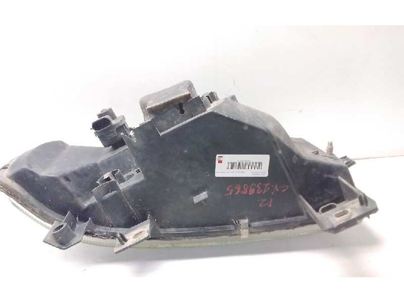 Recambio de faro izquierdo para nissan interstar (x70) caja cerrada, l 1h1, batalla corta 3,3t referencia OEM IAM 7700352103F  