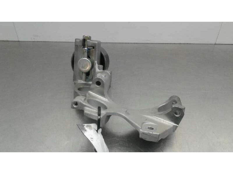 Recambio de soporte bomba agua para nissan qashqai (j10) 1.6 16v cat referencia OEM IAM   