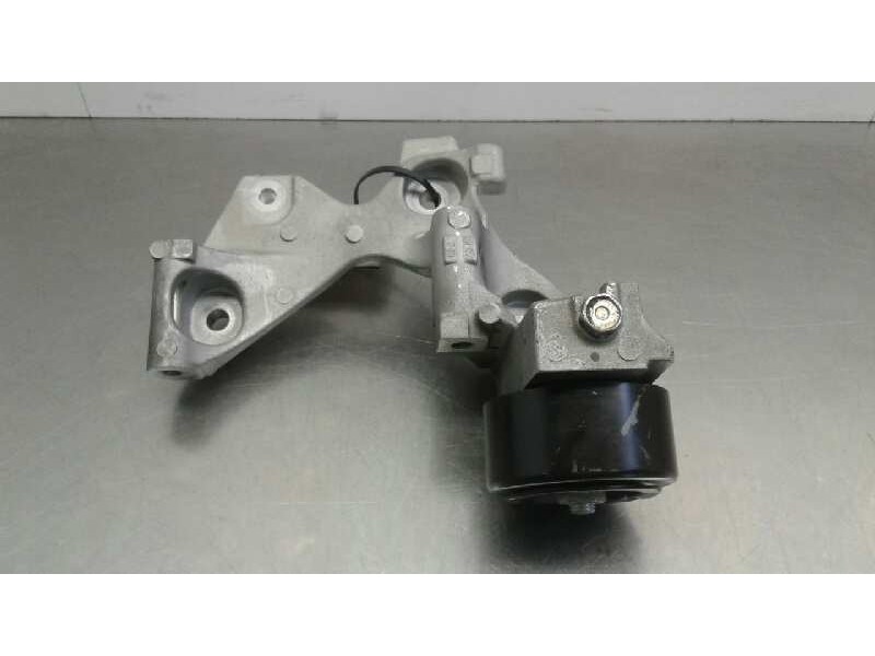Recambio de soporte bomba agua para nissan qashqai (j10) 1.6 16v cat referencia OEM IAM   