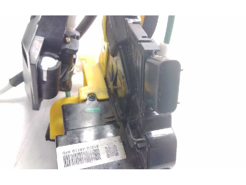 Recambio de cerradura puerta delantera derecha para hyundai i30 (gd) 1.6 crdi cat referencia OEM IAM 81320A6110KFD  