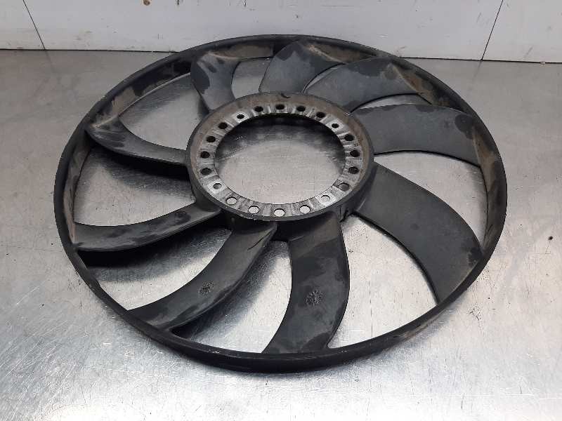 Recambio de ventilador para audi a6 berlina (c4) 2.5 tdi referencia OEM IAM   