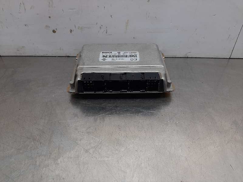 Recambio de centralita motor uce para nissan almera (n16/e) acenta referencia OEM IAM 0281010809  