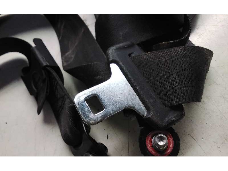 Recambio de cinturon seguridad delantero izquierdo para hyundai i30 (gd) 1.6 crdi cat referencia OEM IAM 88810A6000  