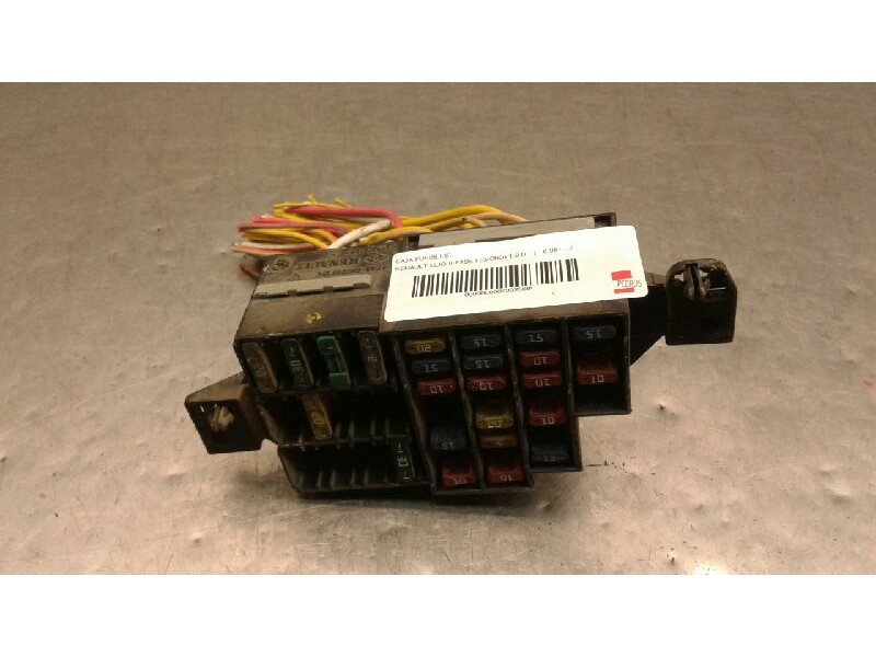 Recambio de caja fusibles para renault clio ii fase i (b/cbo) 1.9 d referencia OEM IAM 7700413605  