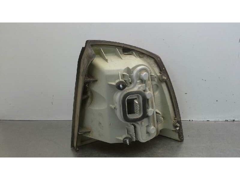 Recambio de piloto trasero izquierdo para opel astra f berlina básico referencia OEM IAM 1223981  