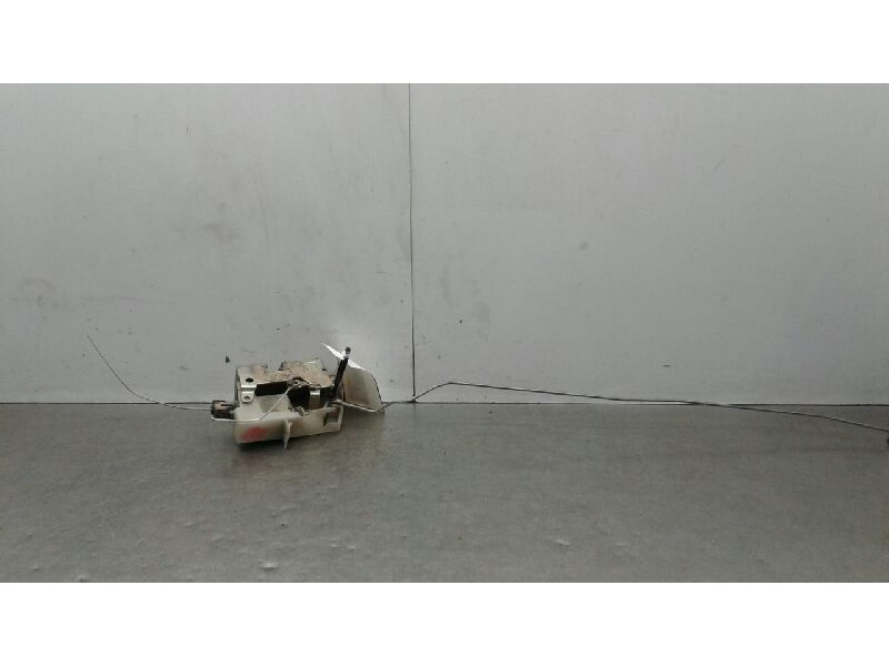 Recambio de cerradura puerta trasera izquierda para renault clio ii fase i (b/cbo) 1.9 d referencia OEM IAM 7701469940  