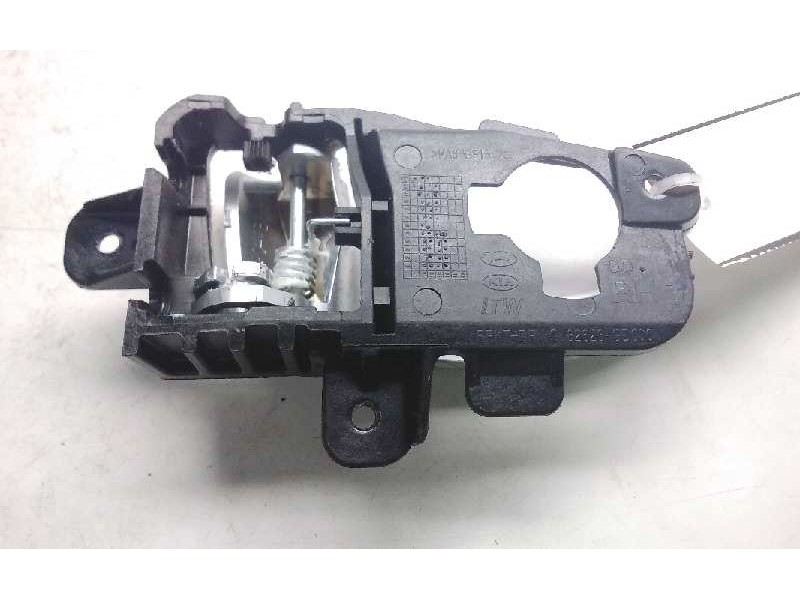 Recambio de maneta interior delantera derecha para hyundai i30 (gd) 1.6 crdi cat referencia OEM IAM 82623GD000  