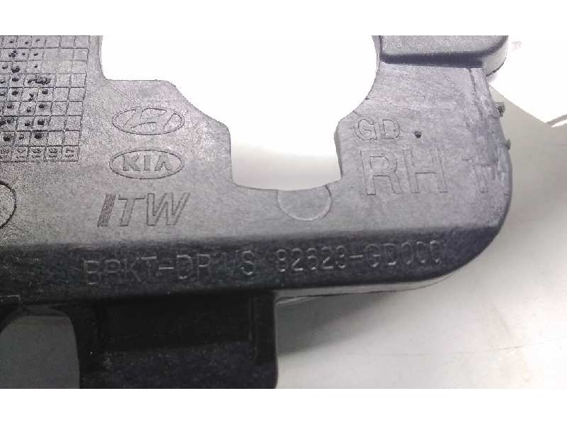 Recambio de maneta interior delantera derecha para hyundai i30 (gd) 1.6 crdi cat referencia OEM IAM 82623GD000  