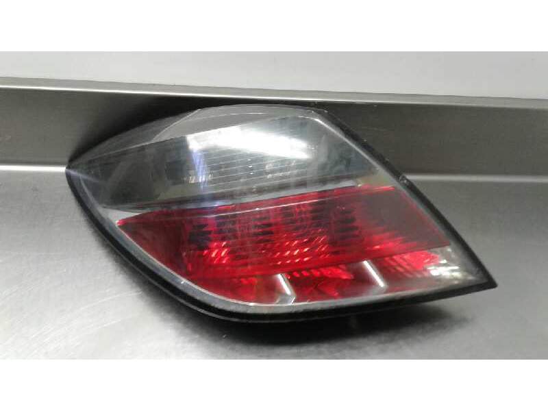 Recambio de piloto trasero izquierdo para opel astra gtc sport referencia OEM IAM 24451832 342691834 