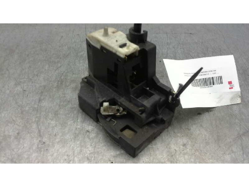 Recambio de cerradura puerta delantera derecha para renault clio ii fase ii (b/cb0) 1.2 referencia OEM IAM   