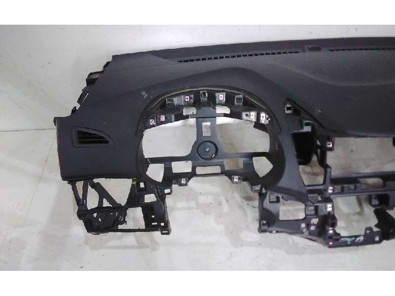Recambio de salpicadero para hyundai i30 (gd) 1.6 crdi cat referencia OEM IAM 15072210368981GDLHD  