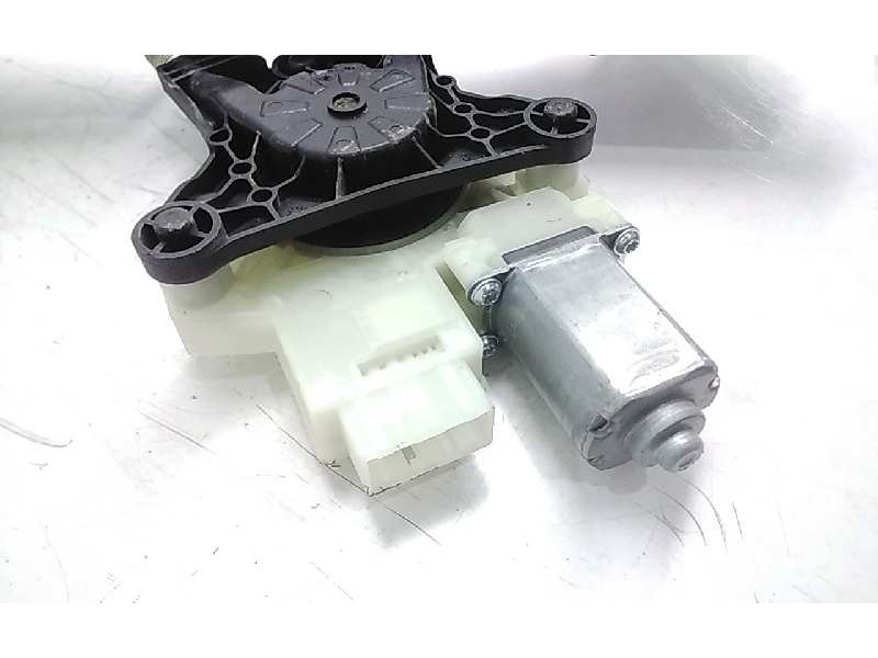 Recambio de elevalunas delantero derecho para skoda rapid active referencia OEM IAM 5JA959812K  