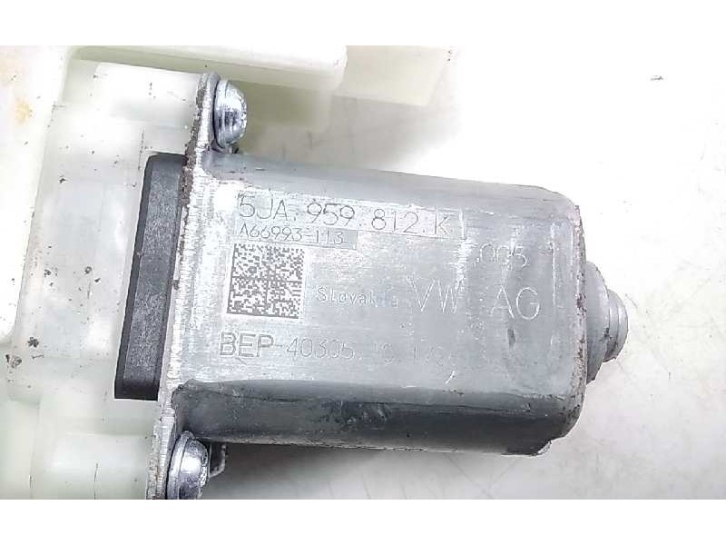 Recambio de elevalunas delantero derecho para skoda rapid active referencia OEM IAM 5JA959812K  