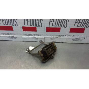 Recambio de soporte motor izquierdo superior para renault master kasten l1h1 ka 3,5t referencia OEM IAM   