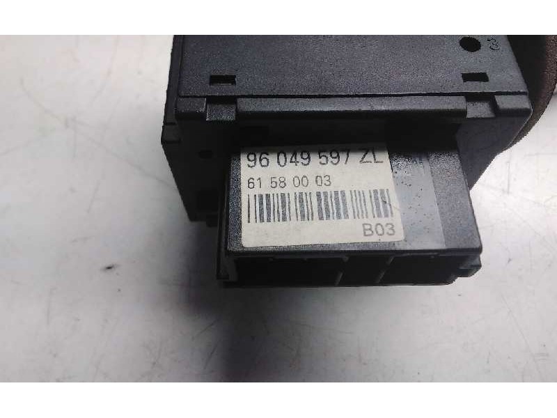 Recambio de mando limpia para peugeot 206 berlina xs referencia OEM IAM 96049597ZL  