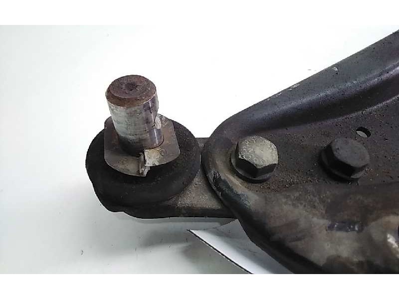 Recambio de brazo suspension inferior delantero izquierdo para renault twingo authentique referencia OEM IAM G888064  