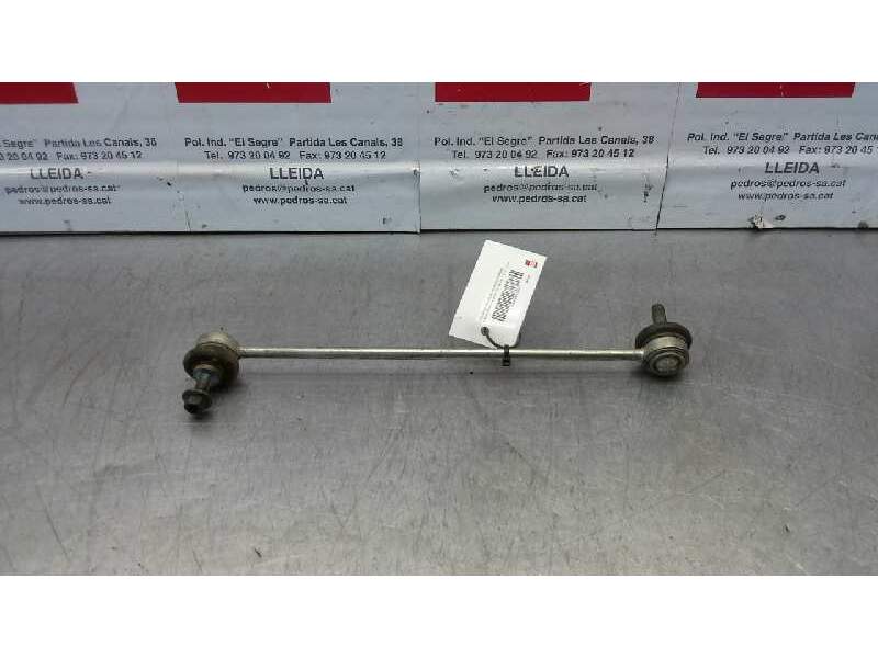 Recambio de bieleta estabilizadora delantera derecha para renault master kasten l1h1 ka 3,5t referencia OEM IAM   
