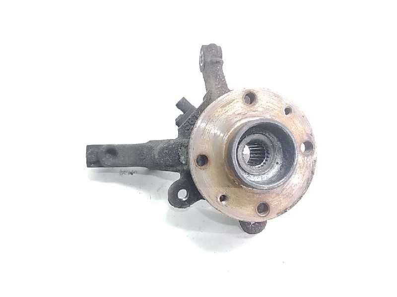 Recambio de mangueta delantera izquierda para renault twingo authentique referencia OEM IAM 8200663590  